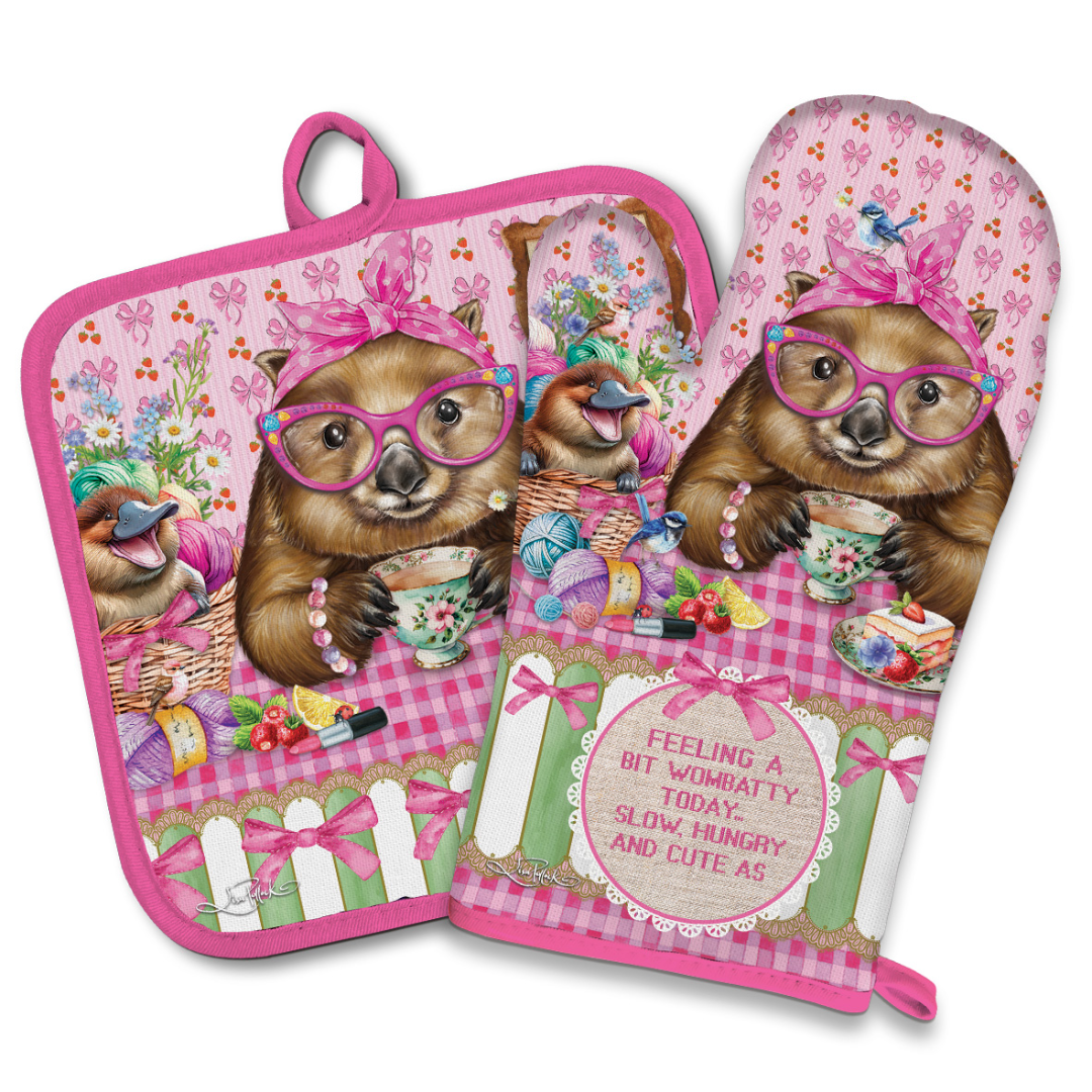 LISA POLLOCK OVEN MITT/POT HOLDER SET - WONDA WOMBAT